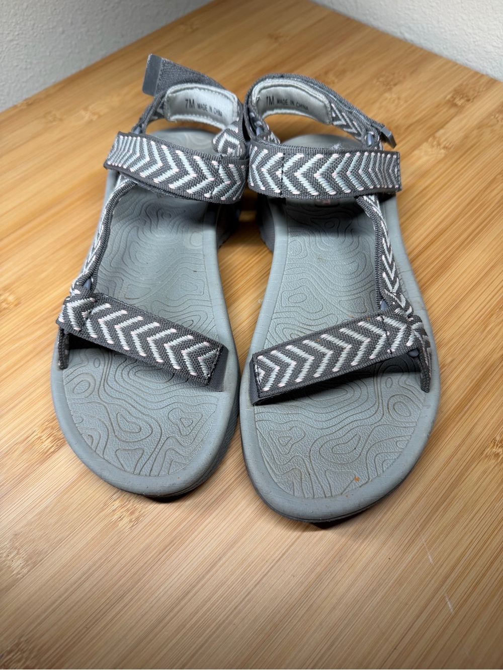 JBU Jambu JSPORT Sport Sandals Gray 7M Women's Beach Hiking Outdoors Athleisure